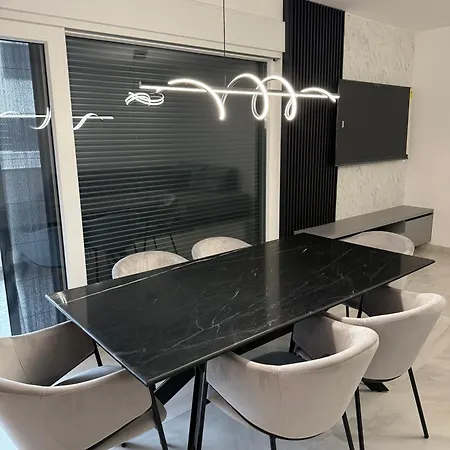 Luxury - Lana Apartment *